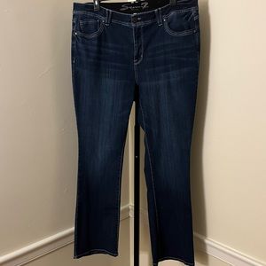 Seven7 SZ 20W "The Tower"  Straight Leg Jeans Plus Size